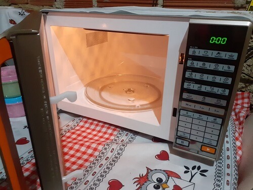 Imagem de teste do microondas Midea EG41