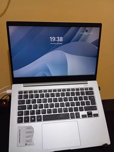 Foto de teste Galaxy Book Go NP340XLA-K06BR